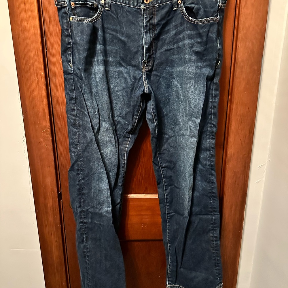 Dark wash lucky Blue Jeans